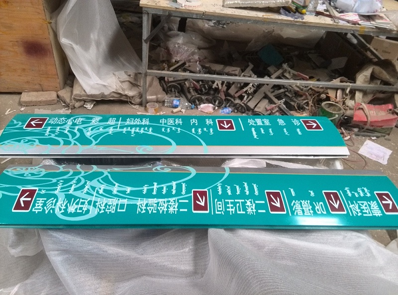 ���Ɵ���